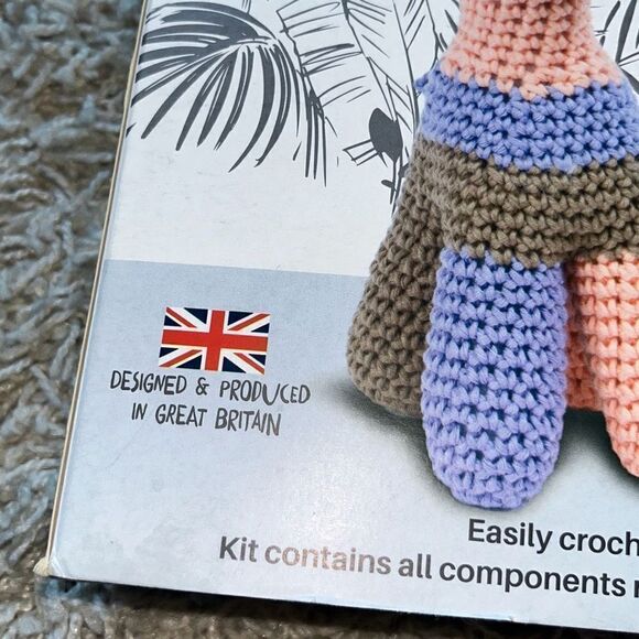 NIB Creative Expressions Knitty Critters Pocket Pal Crochet Kit-Gemma Giraffe - Picture 8 of 11
